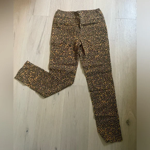 WHO WHAT WEAR Cheetah Print Pants - Picture 1 of 5